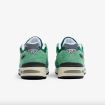 NEW BALANCE Men's U991GV2 Mineral Green